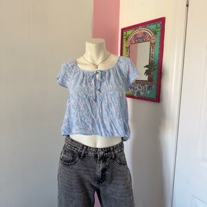 Hippie Rose Light Blue Floral Scoop-Neck Crop Top